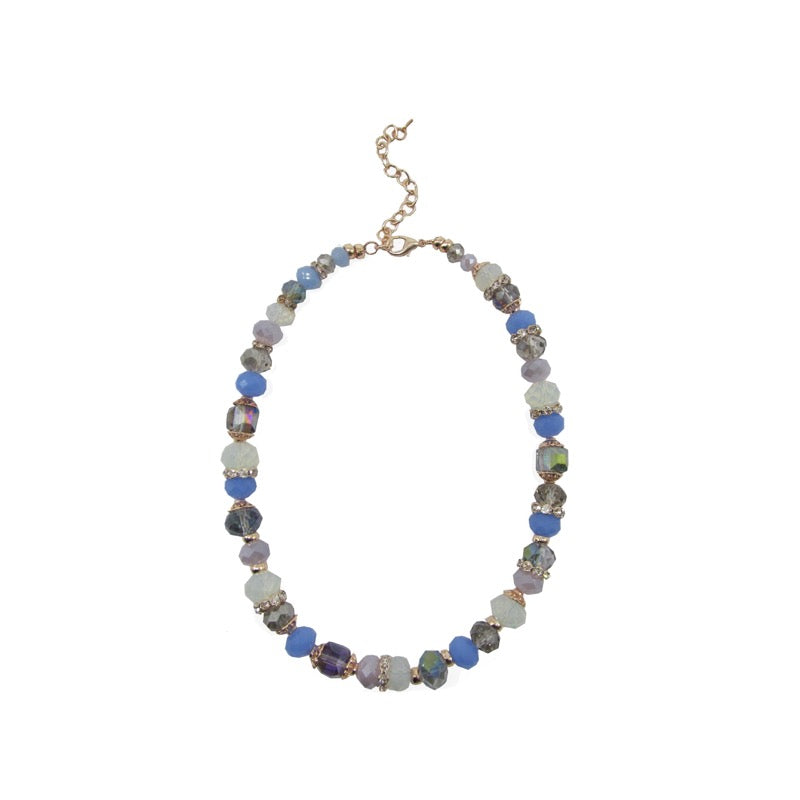 Bead necklace colour