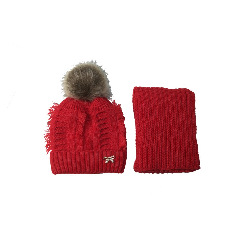 Sparkle Gift Box Pom Pom Hat & Scarf Set