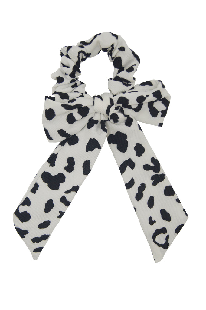Bow Tie Scrunchy Print