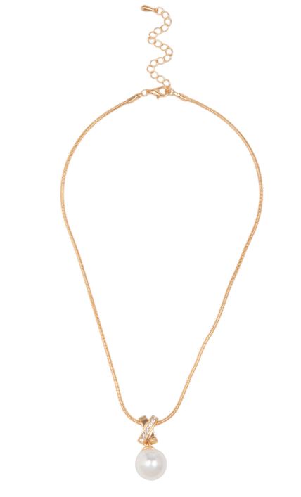 Pearl Pendant Necklace