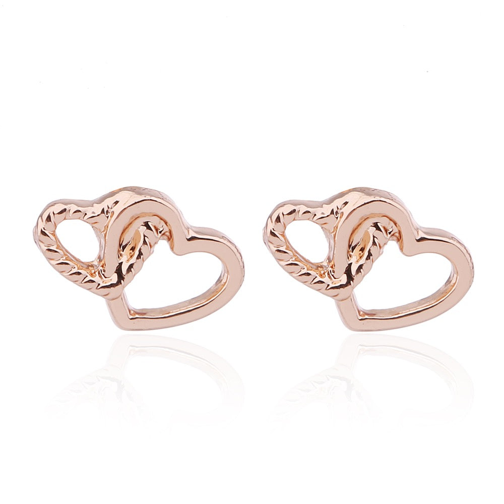 Delicate Ears Double Heart Earring Rose Gold Plating