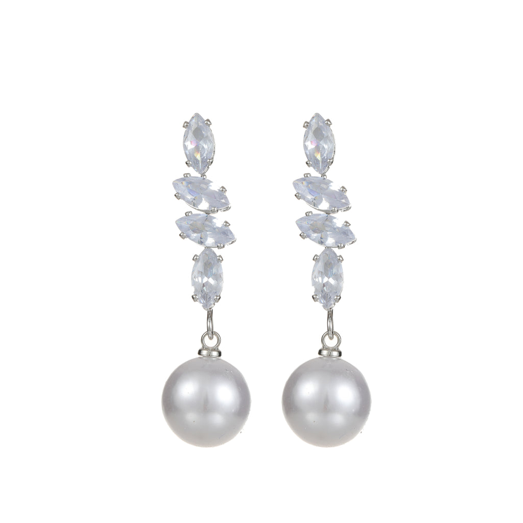 Pearl drop diamante earring silver