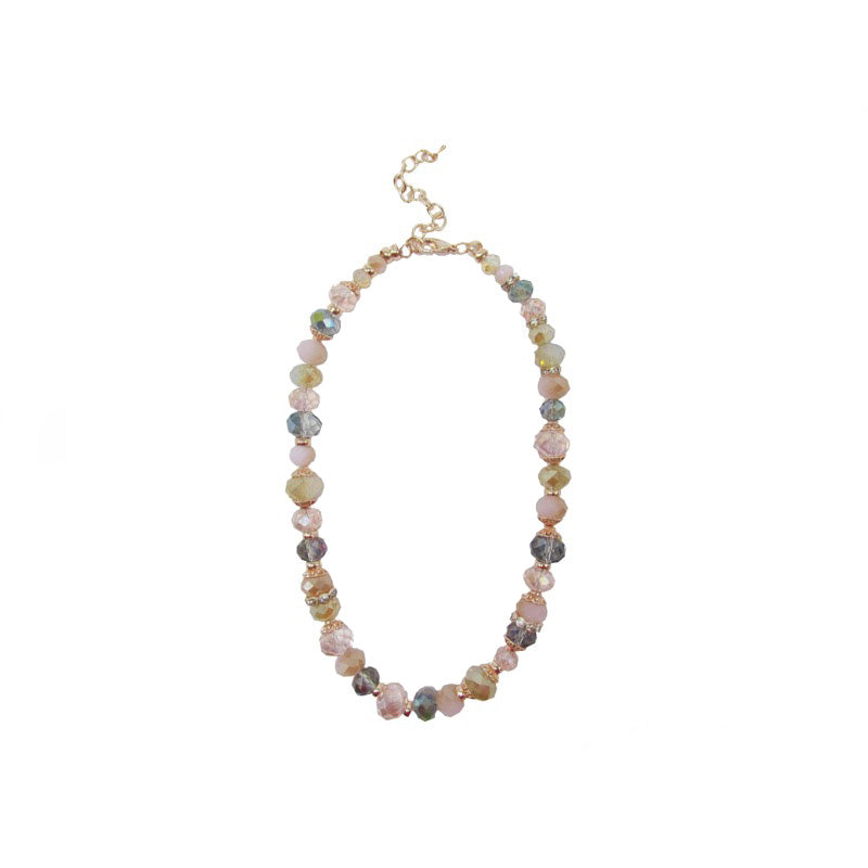 Bead necklace colour